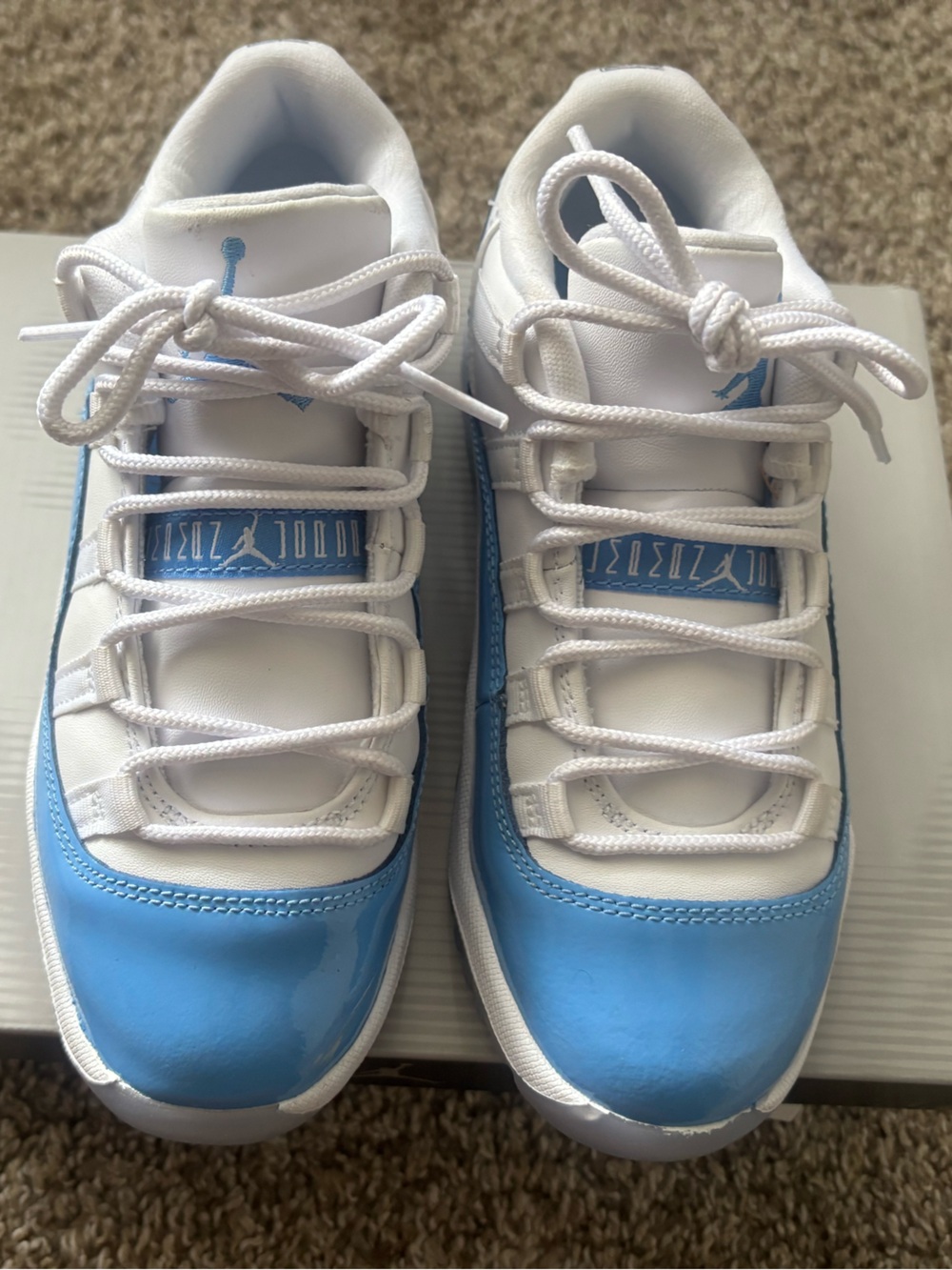 Jordan Kids White & Light Blue Low-Top Sneakers